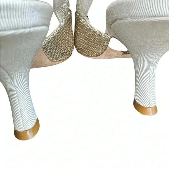 Christian Dior Nude Chrome Shoes With Crystal On The Side Ribbon Band. - Picture 9 of 15